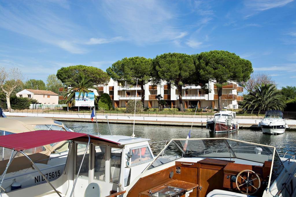 Vacanceole - Residence Carre Marine Mandelieu-La Napoule Exterior photo